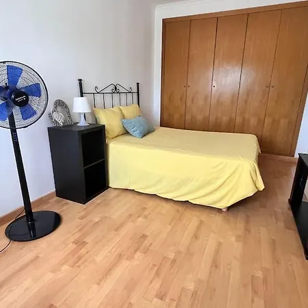 Alquilo Chalet Completo