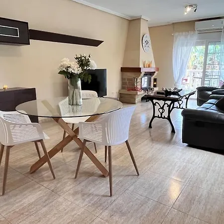 Alquilo Chalet Completo * Torrent (Valencia)